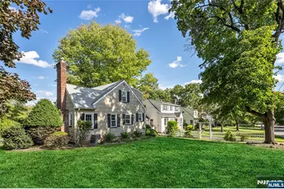 129 Forest Road, Glen Rock, NJ 07452 - Photo 18