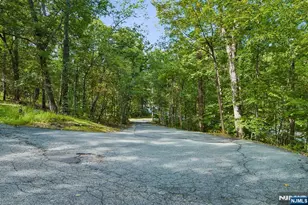 147 Kinnelon Road Redcarriage, Kinnelon, NJ 07405 - Photo 20