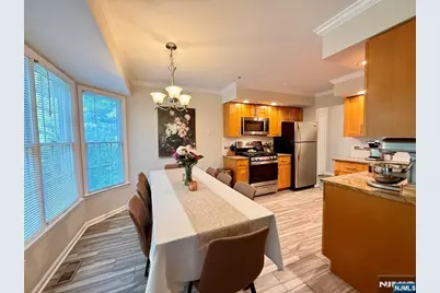 629 Fairfax Drive, Ramsey, NJ 07446 - Photo 6