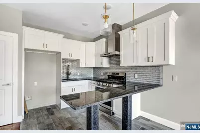 318 Dixon Avenue 503 #503, Paterson, NJ 07501 - Photo 16