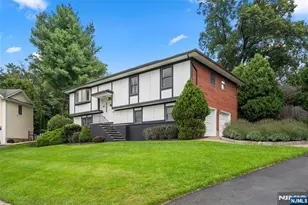 141 Hiawatha Blvd, Oakland, NJ 07436 - Photo 1