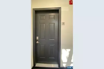 233 Palisade Avenue Apt 2 #APT 2, Jersey City, NJ 07306 - Photo 2