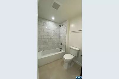 233 Palisade Avenue Apt 2 #APT 2, Jersey City, NJ 07306 - Photo 12