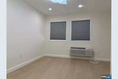 233 Palisade Avenue Apt 2 #APT 2, Jersey City, NJ 07306 - Photo 4