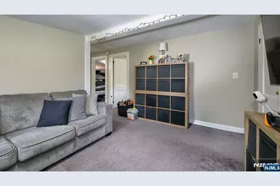 14 Pearl Street, Bloomingdale, NJ 07403 - Photo 22