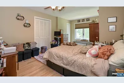 14 Pearl Street, Bloomingdale, NJ 07403 - Photo 16