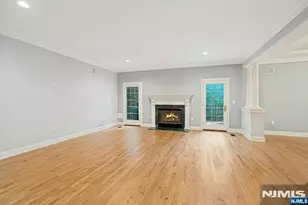 205 Bearwoods Rd, Park Ridge, NJ 07656 - Photo 4