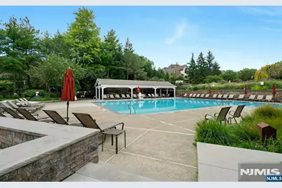 205 Bearwoods Road, Park Ridge, NJ 07656 - Photo 38