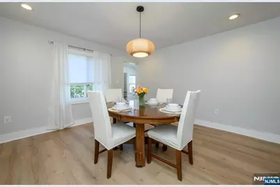 90 Edison Avenue, Nutley, NJ 07110 - Photo 10