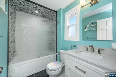 90 Edison Avenue, Nutley, NJ 07110 - Photo 20