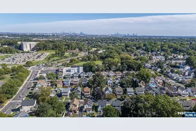 90 Edison Avenue, Nutley, NJ 07110 - Photo 42