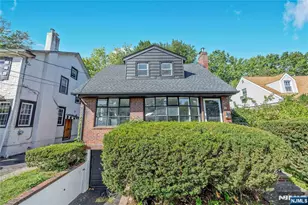 104 Belmont St, Englewood, NJ 07631 - Photo 4