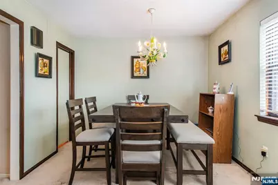 575 Grove Street F3 #F3, Clifton, NJ 07013 - Photo 10
