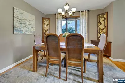 27 Mary Lane, Waldwick, NJ 07463 - Photo 10