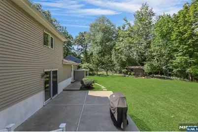 27 Mary Lane, Waldwick, NJ 07463 - Photo 28