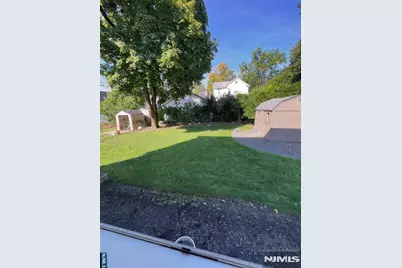 470 Northern Parkway House #HOUSE, Ridgewood, NJ 07450 - Photo 12