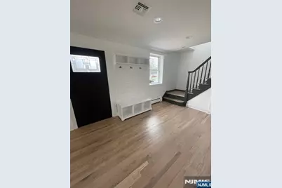 470 Northern Parkway House #HOUSE, Ridgewood, NJ 07450 - Photo 2