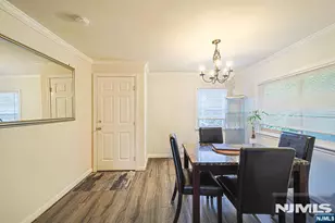 322 Hickory Ave, Bergenfield, NJ 07621 - Photo 16