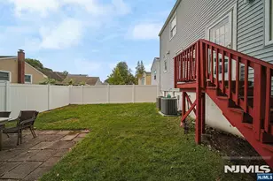 322 Hickory Ave, Bergenfield, NJ 07621 - Photo 46