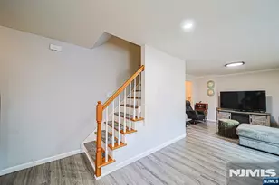 322 Hickory Ave, Bergenfield, NJ 07621 - Photo 14