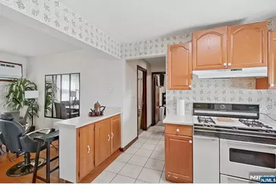 14 Pine Street, Kearny, NJ 07032 - Photo 24