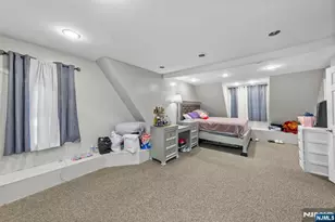 38-40 Nairn Pl, Newark, NJ 07108 - Photo 6