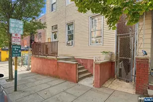 111 34th St, Union City, NJ 07087 - Photo 4