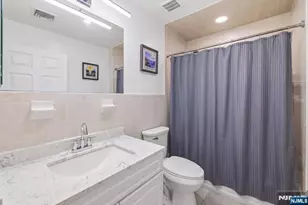 220 Cliff Street B, Cliffside Park, NJ 07010 - Photo 16