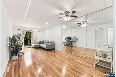279 Clark Street A9 #A9, Hackensack, NJ 07601 - Photo 8