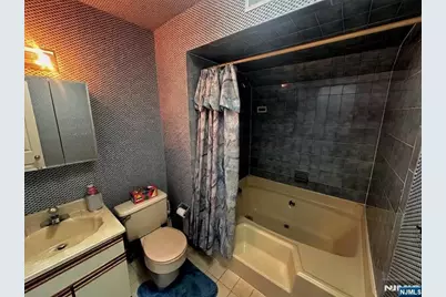 10 Matthew Road, Wayne, NJ 07470 - Photo 32
