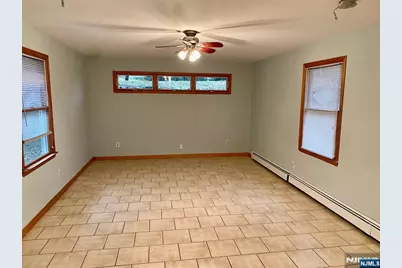 2 Geraldine Drive, Wantage, NJ 07461 - Photo 4