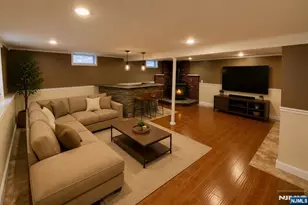 2 Geraldine Dr, Wantage, NJ 07461 - Photo 12