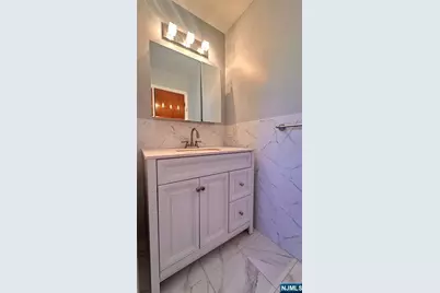 218 Bergen Street 2 #2, Harrison, NJ 07029 - Photo 4