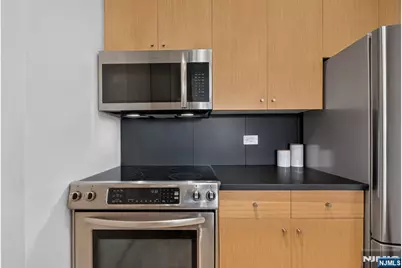 1212 City Place 1212 #1212, Edgewater, NJ 07020 - Photo 8