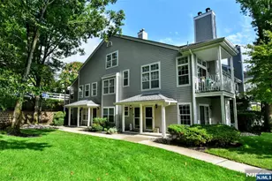 1098 Devon Ct 1098, Mahwah, NJ 07430 - Photo 1