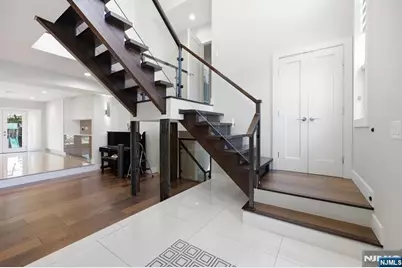 71 Dillingham Place, Englewood Cliffs, NJ 07632 - Photo 10