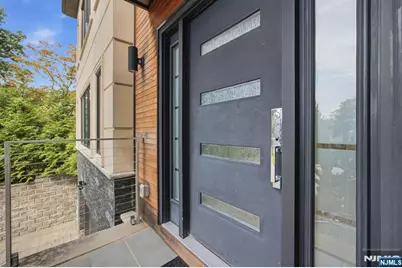 71 Dillingham Place, Englewood Cliffs, NJ 07632 - Photo 2
