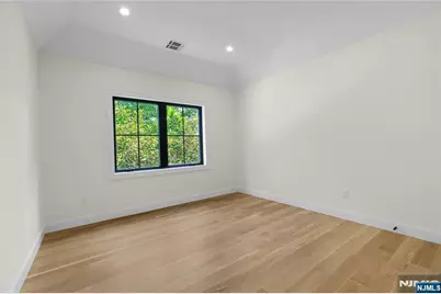 10 Radburn Road, Glen Rock, NJ 07452 - Photo 28