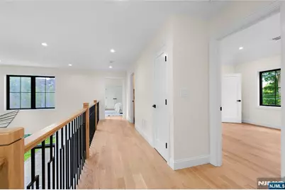10 Radburn Road, Glen Rock, NJ 07452 - Photo 32