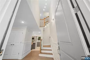 16 Coles Ct, River Edge, NJ 07661 - Photo 2