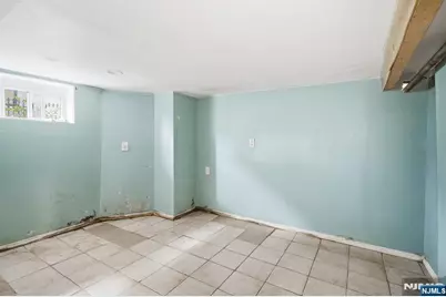 1053 Sanford, Irvington, NJ 07111 - Photo 36