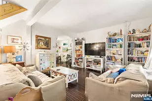 268 Midland Ave, River Edge, NJ 07661 - Photo 4