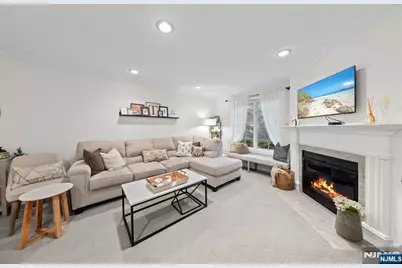 208 Cambridge Drive, Ramsey, NJ 07446 - Photo 2