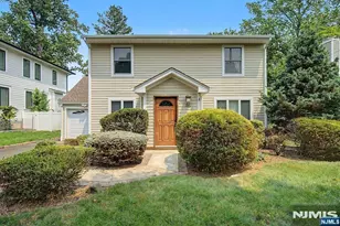 86 Hazelton Terrace, Tenafly, NJ 07670 - Photo 1