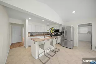 86 Hazelton Terrace, Tenafly, NJ 07670 - Photo 16