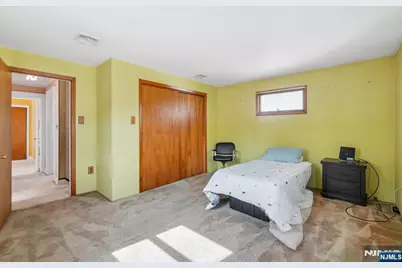 146 Bergen Avenue, North Arlington, NJ 07031 - Photo 18