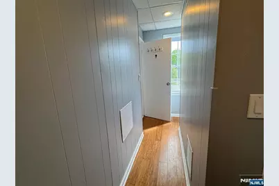 196 Rock Road 2A #2A, Glen Rock, NJ 07452 - Photo 20