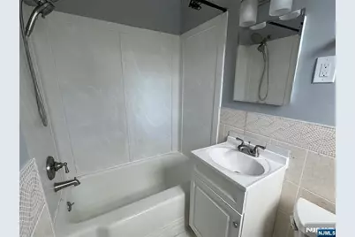 196 Rock Road 2A #2A, Glen Rock, NJ 07452 - Photo 22