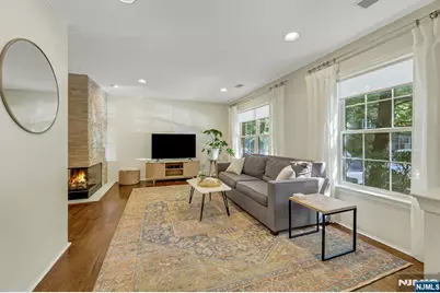 2206 Lancaster Court, Mahwah, NJ 07430 - Photo 4