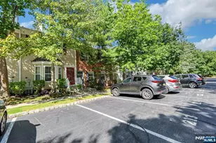 2206 Lancaster Ct, Mahwah, NJ 07430 - Photo 1